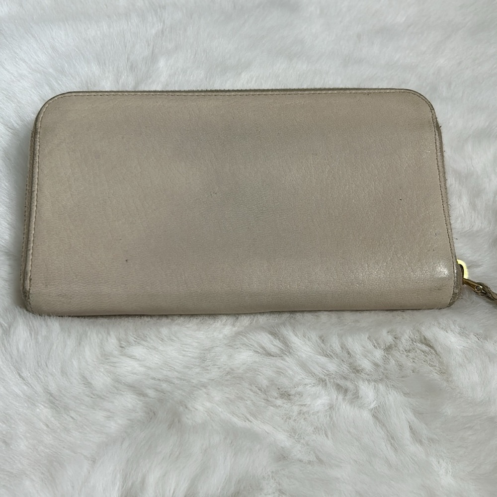 Prada Zip Continental Leather wallet - Picture 3 of 17
